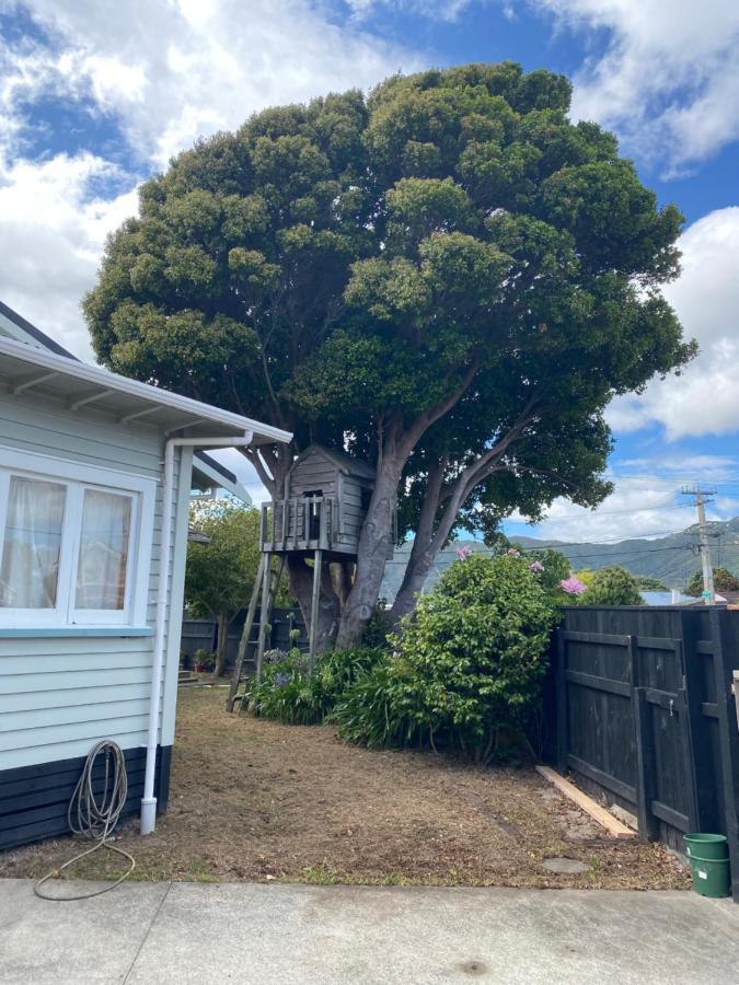 Knights Rd Beauty Villa Lower Hutt Exterior photo
