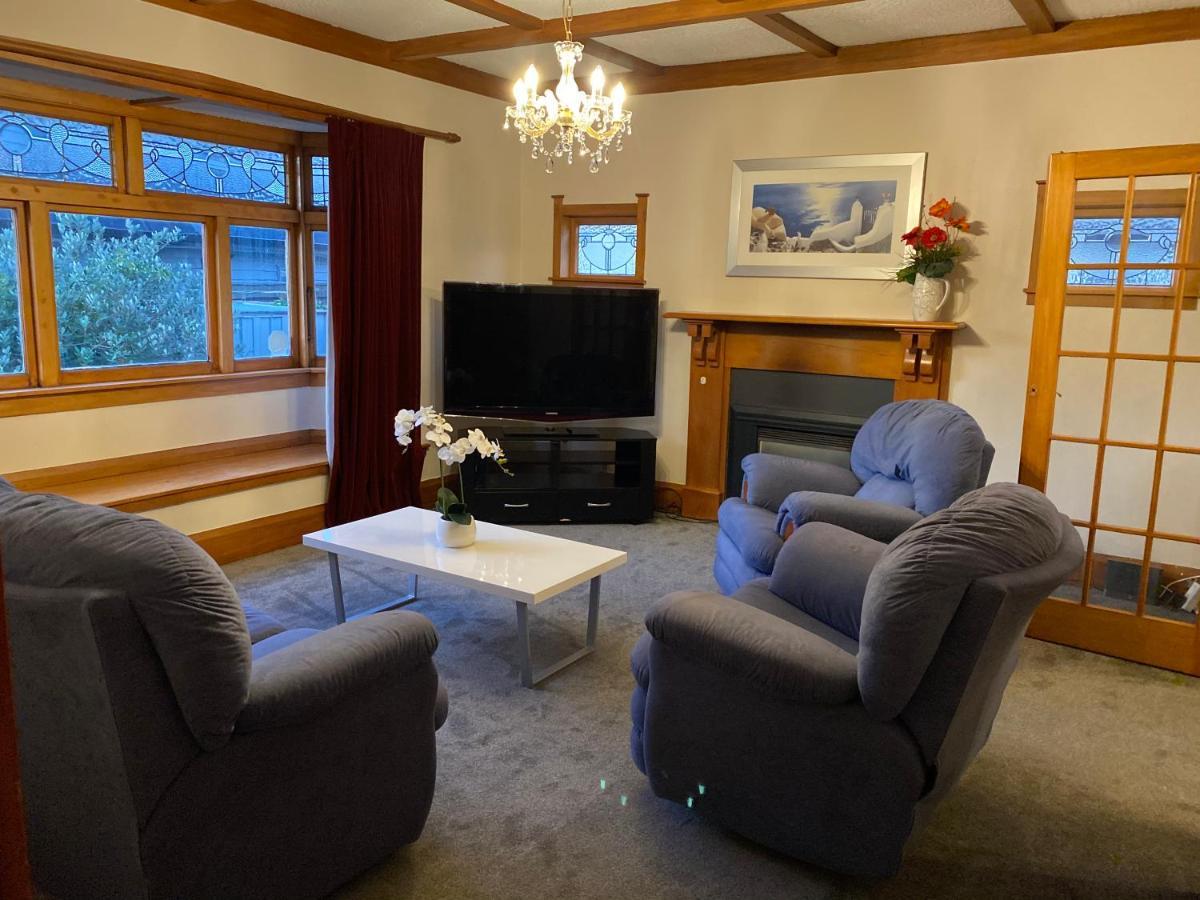 Knights Rd Beauty Villa Lower Hutt Exterior photo