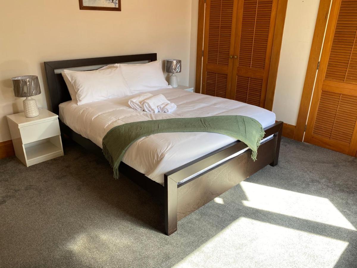 Knights Rd Beauty Villa Lower Hutt Exterior photo