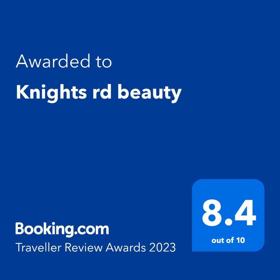 Knights Rd Beauty Villa Lower Hutt Exterior photo